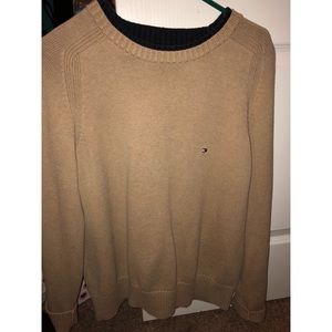 Tommy sweater, great condition worn once!